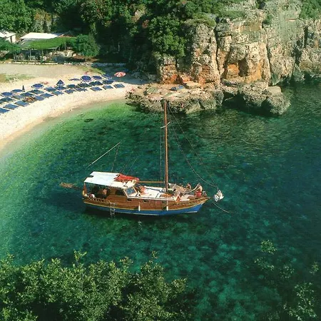 On The Beach Villa *